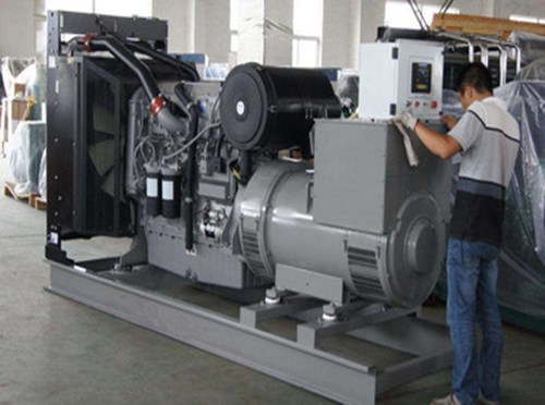 兴安柴油发电机空气滤清器堵塞会对发电机组产生哪些影响？