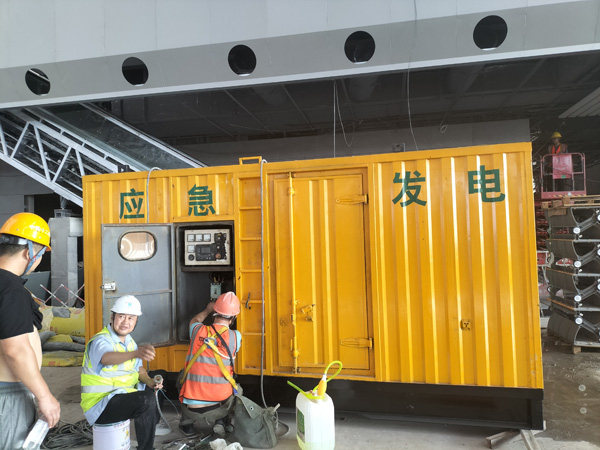 兴安怎样判断空气滤清器是否需要更换？